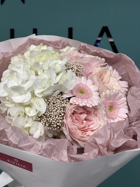 Авторский букет цветов №224