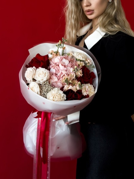 Авторский букет цветов №255