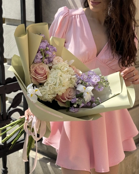 Авторский букет цветов №116