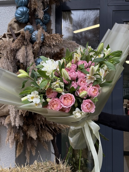 Авторский букет цветов №32