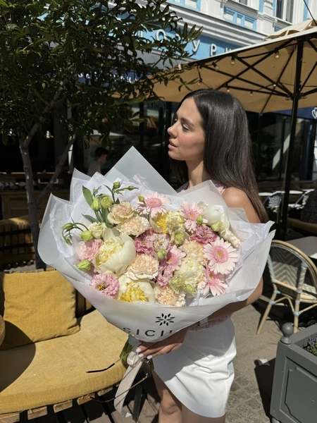 Авторский букет цветов №127