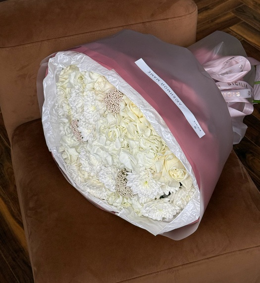 Авторский букет цветов №215