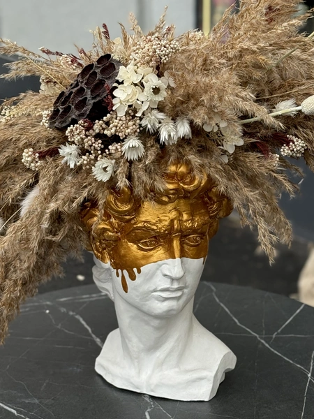 Композиция из сухоцветов Давид