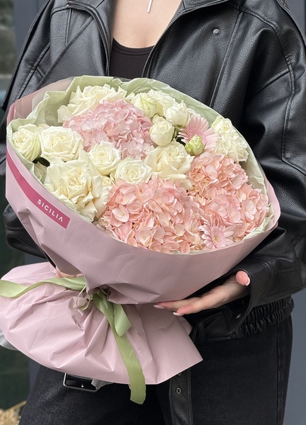 Авторский букет цветов №193