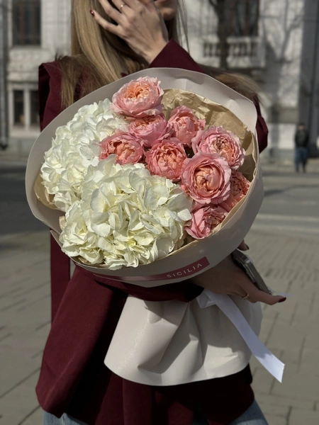 Авторский букет цветов №106